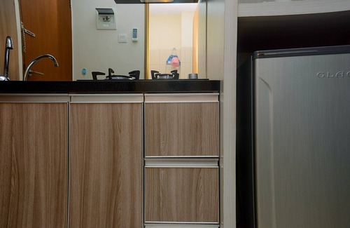 Kayu Putih Apartment | Cozy With Good Location Studio At Tifolia Apartment By Travelio