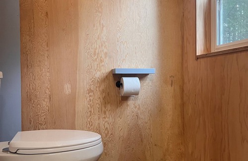 Salt Spring Island Bed & Breakfast | Cozy Yurt nestled in the forest on Salt Spring Island