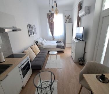 Kecskemet Apartment | CozyCentralApartment