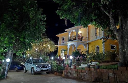 Carambolim Resort | Cozywoods Hill Resort