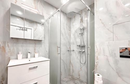 Vitosha District Apartment | Crème Lux - Elegant 1BD in Manastirski Livadi by Flat Manager