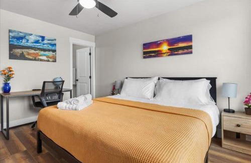 North Park House | Crash With Class In This Townhome