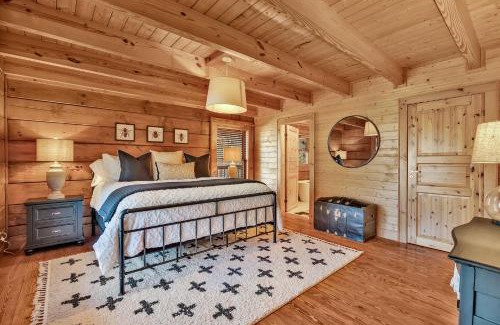 Marrowbone House | Creeks Cabin Luxury Retreat 15 min to Downtown Nashville