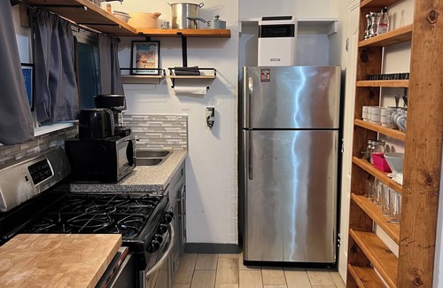 Soquel Cottage | Creekside Cabin is great for families & couples-Come enjoy Santa Cruz Mountains!