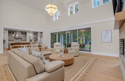 Cape Charles House | Creekside - Custom Luxury in Bay Creek Resort w/Pool & Golf Carts!