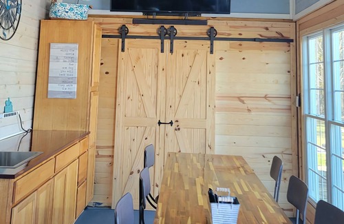 Foley House | Creekside RV Resort Lot for rent in Foley, AL + furnished pavilion.