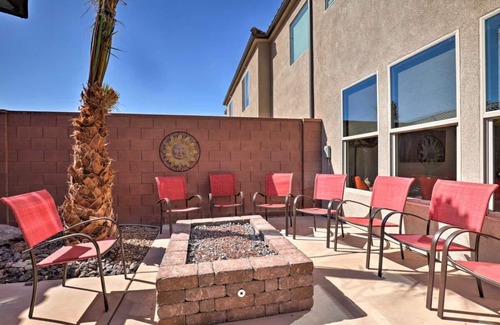 Washington House | Crescendeaux of Comfort- Spa Firepit Pool VS564