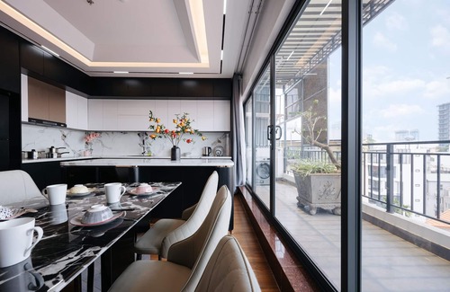 Nhat Tan Apartment | Crescendo Unique Studio
