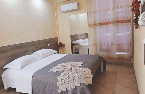 Nola Bed & Breakfast | Crisan b&b guesthouse 3