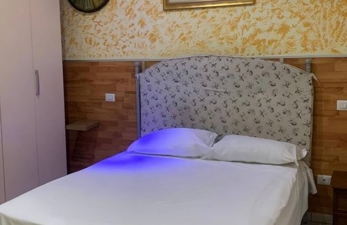 Nola Bed & Breakfast | Crisan Bad and Breakfast Guesthouse in Nola