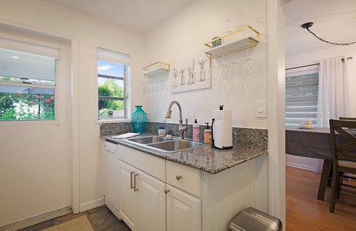 Old Northwood Historic District House | Crisp Coastal Home - Uber Popular Northwood Neighborhood of West Palm Beach