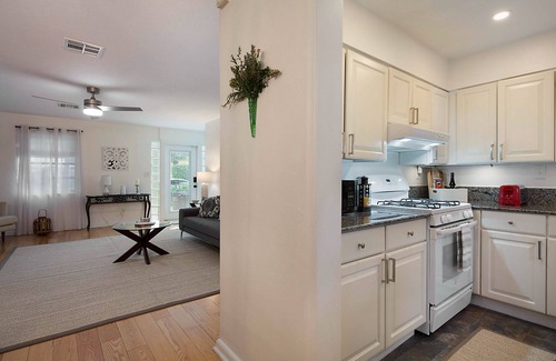 Old Northwood Historic District House | Crisp Coastal Home - Uber Popular Northwood Neighborhood of West Palm Beach