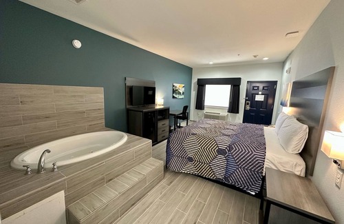 Barrett Hotel | Crosby Travel Lodge & RV Park