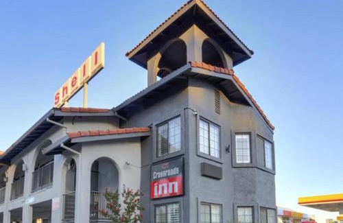 Central Sacramento Hotel | Crossroads Inn - Downtown Sacramento