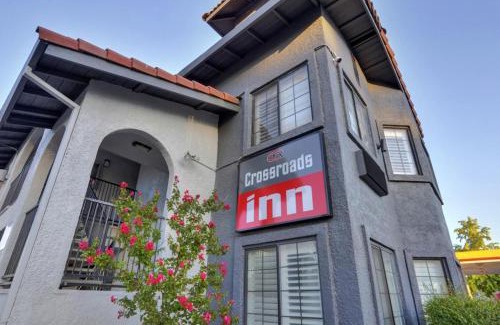 Central Sacramento Hotel | Crossroads Inn - Downtown Sacramento
