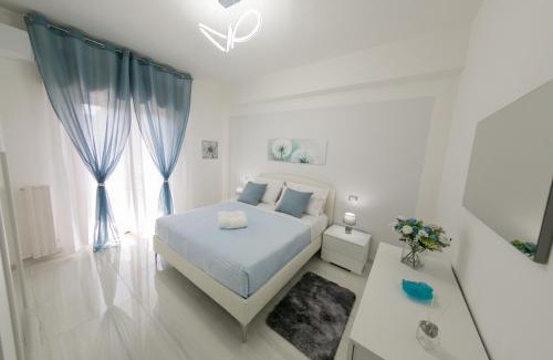 Crotone Apartment | [Crotone 5 Stelle] Free Parking, Netflix, Wi-Fi