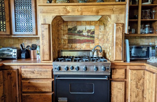 Valdez House | Crow's Nest at "Winsor Castle"