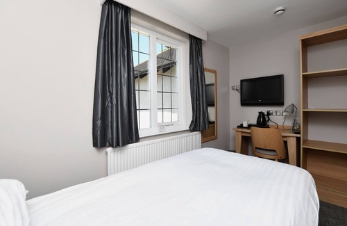 Wychbold Hotel | Crown, Droitwich by Marston's Inns