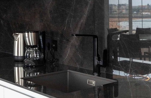 San Sebastian Centro Apartment | Crown of La Concha Beach by DonosRent