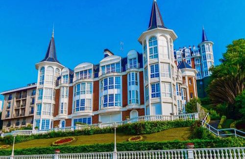 San Sebastian Centro Apartment | Crown of La Concha Beach