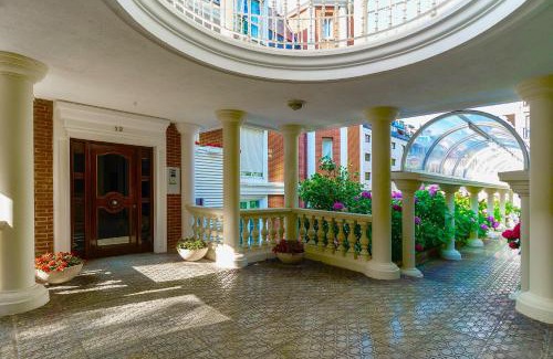 San Sebastian Centro Apartment | Crown of La Concha Beach