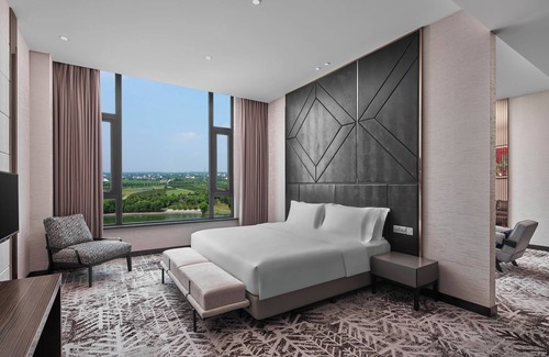Jinshan Hotel | Crowne Plaza Shanghai Jinshan by IHG