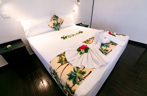 Namanggumanggua Hotel | Crusoe's Retreat