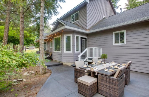 Post Falls House | Crystal Bay Home with Fireplace Near Ski Resorts