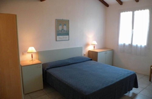 Ghisonaccia Resort | Crystal clear sea water - apartments, AC, two-room 4 people