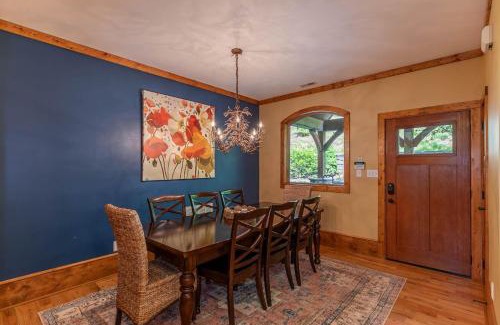 Boone House | Crystal Mountain Lodge