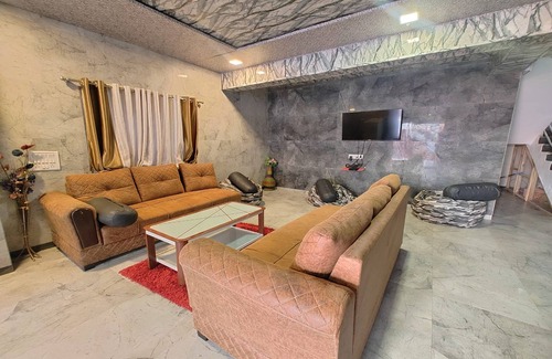 Nandanwan Villa | Crystal Villa