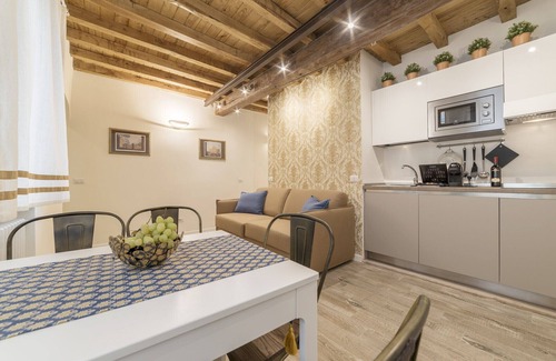 Rione XI Sant'Angelo Apartment | CS Exclusive Campo de' Fiori Palace apt. 4