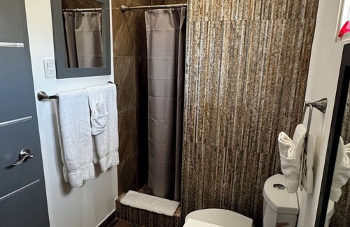 El Puerto Hotel | CUATRO PALMAS HOTEL