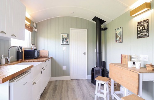Oswestry Cottage | Cuckoo at Wild Valley Huts
