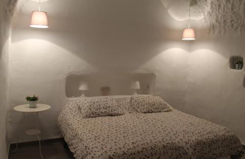Freila House | Cuevas Adonia
