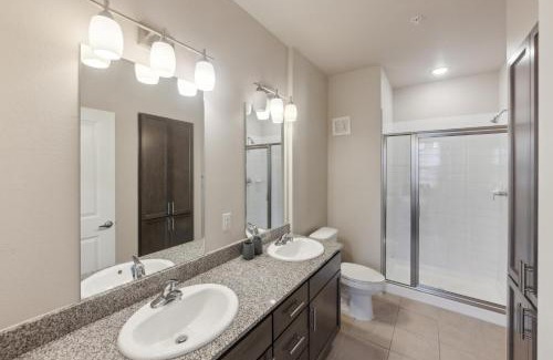 Southeast Houston Apartment | Cullen 3211 I New Construction 2bd Apt I Gated
