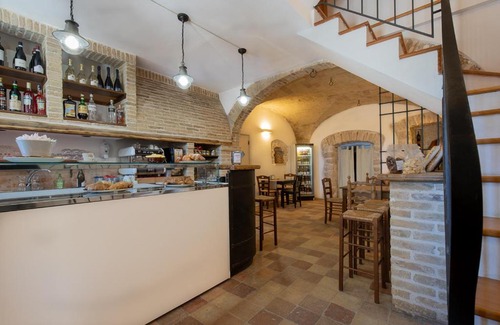 Santo Stefano di Sessanio House | Cuore Nero Food and Relax