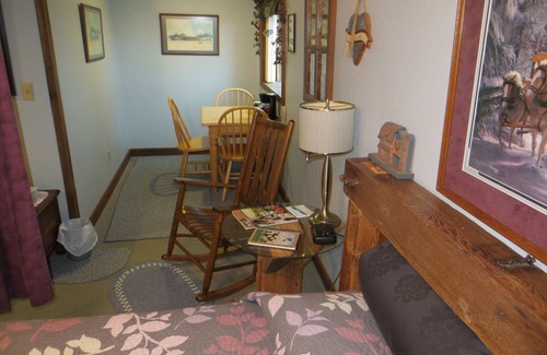 Mason City Bed & Breakfast | Cupola Inn Bed & Breakfast