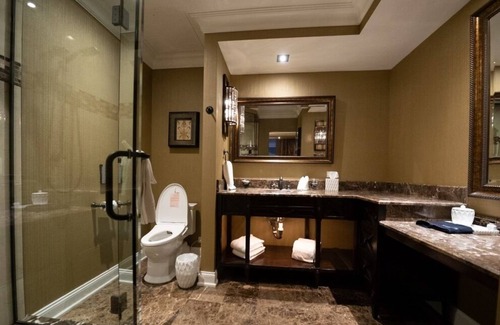 Downtown Buffalo Hotel | Curtiss Hotel, an Ascend Collection Hotel