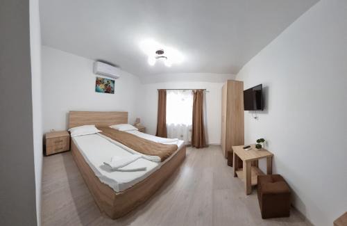 Topolovatu Mare House | Cusali Pensiune