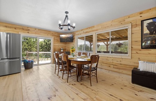 Custer House | Custer Serene – Peaceful Retreat