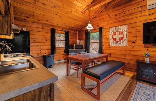 Mills Cabin | Custom Log Cabin #4 | Denton Hill State Park
