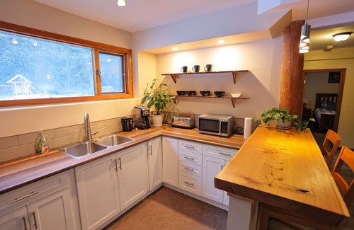 Crescent Valley House | Custom Timber Frame Home with Hot Tub