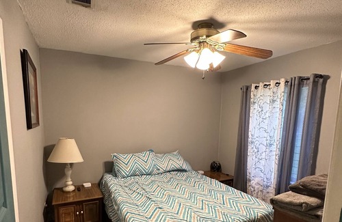 Griffin Heights House | Cute little house near FSU