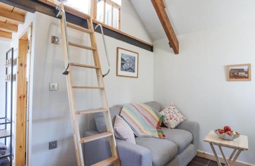 Penisarwaun House | Cwt Mochyn