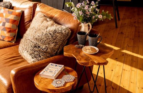 Llandrillo House | Cwtch-Log-Cabin