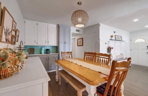 Cypress House | Cypress-Charming 3-bedroom home with AC, WiFi & Pool, close to Disney & Beaches