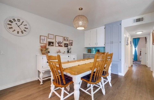 Cypress House | Cypress-Charming 3-bedroom home with AC, WiFi & Pool, close to Disney & Beaches