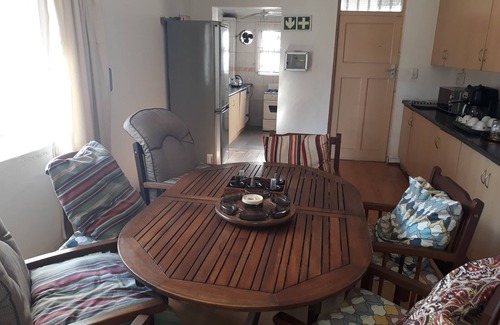 Greater Johannesburg Metropolitan Area House | Cyrildene Lodge