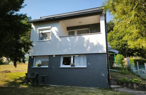 Dobronte Apartment | Döbrönte MagLak